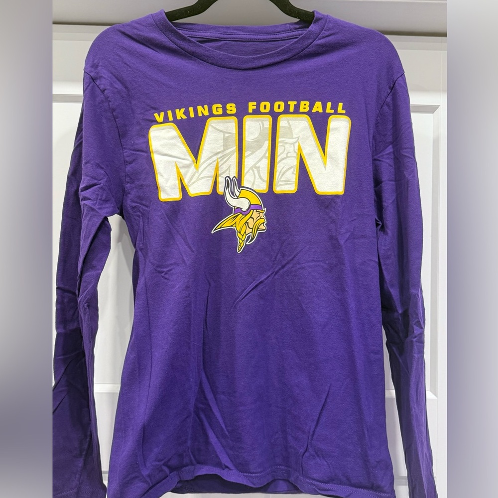 NFL • MN Vikings Long Sleeve Shirt